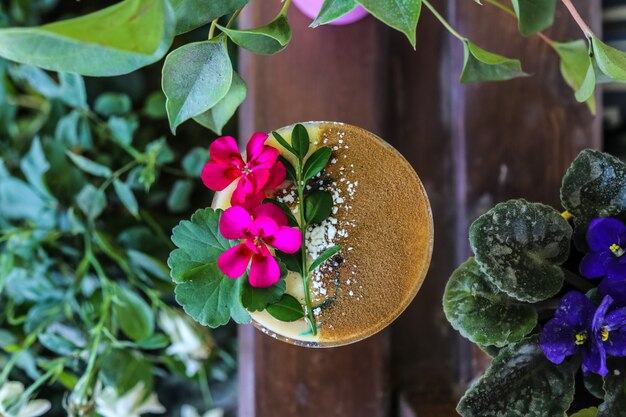 Kreatywne sposoby na ożywienie balkonu za pomocą unikalnych dekoracji