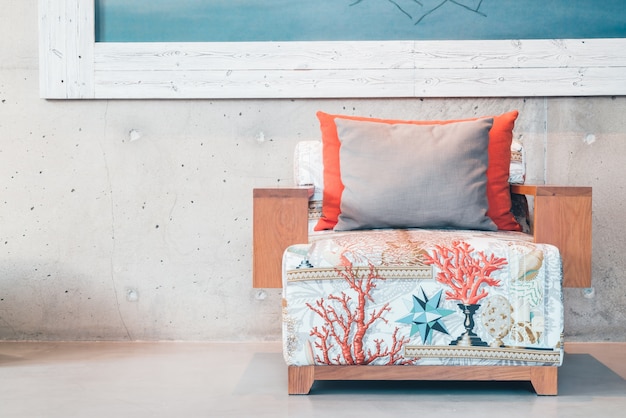 Jak stworzyć unikalną atmosferę w jadalni za pomocą tekstyliów?